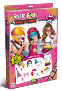 selfie booth Girls