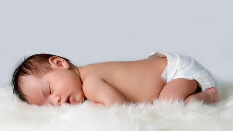 Un nouveau variant Covid-19 détecté sur un bébé aux Etats-Unis Un nouveau variant Covid-19 détecté sur un bébé aux Etats-Unis