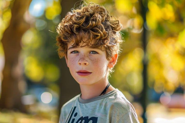 Promis à un succès fulgurant en 2024, ce prénom de garçon est une variante d’un nom très célèbre adoré des parents En 2024, ce prénom de garçon de 4 lettres pourrait connaître un succès fulgurant : découvrez pourquoi